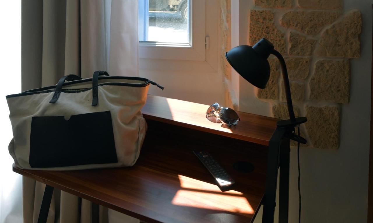 Aux 4 Logis Appart-Hotel - Studio Le City - Petit Dejeuner Inclus 1Ere Nuit Foix Buitenkant foto
